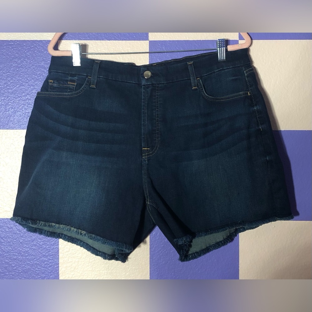 NWT 7 For All Mankind Jen7 Mid Length Deep Blue Denim Shorts - Size 16